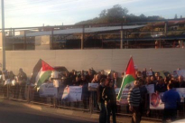 تظاهرة في وادي عارة واغلاق شارع 65 